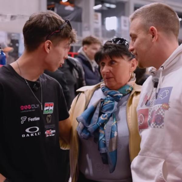Megtrollkodtuk a Farkas Kevin beszélgetést. Megtrollkodtuk a Farkas Kevin beszélgetést.